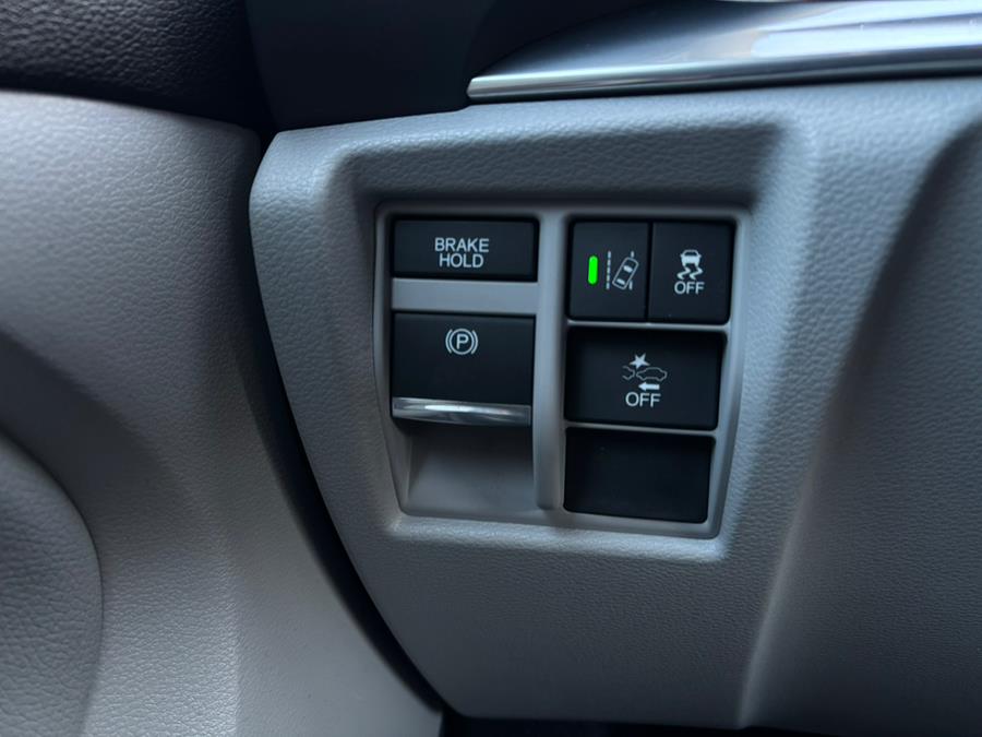 2017 Acura MDX SH-AWD w/Technology Pkg photo