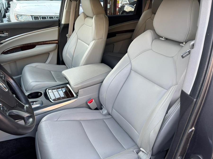 2017 Acura MDX SH-AWD w/Technology Pkg photo