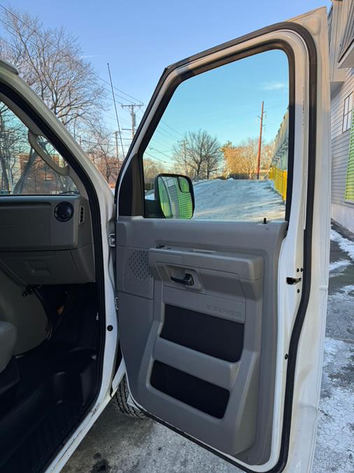 2011 Ford E-150 E-150 photo