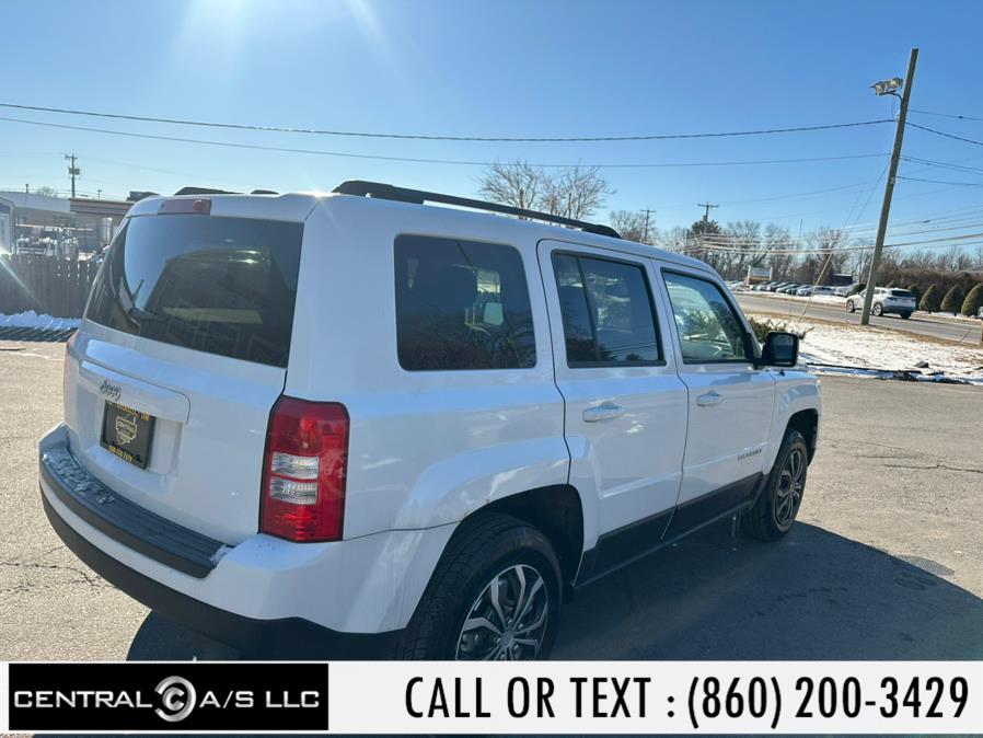 2016 Jeep Patriot FWD 4dr Sport photo