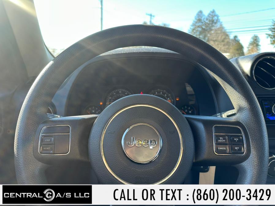 2016 Jeep Patriot FWD 4dr Sport photo