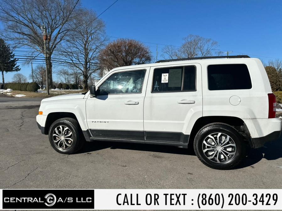 2016 Jeep Patriot FWD 4dr Sport photo