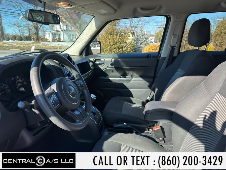2016 Jeep Patriot FWD 4dr Sport photo