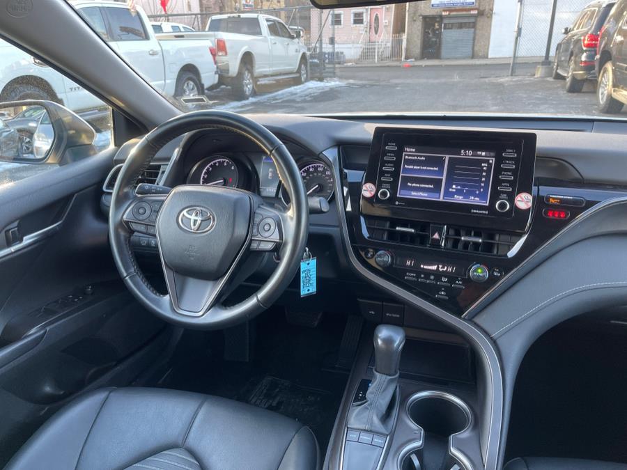2023 Toyota Camry SE Auto (Natl) photo