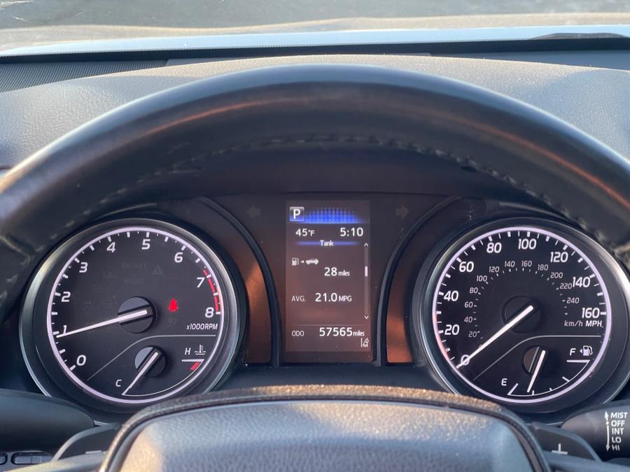 2023 Toyota Camry SE Auto (Natl) photo
