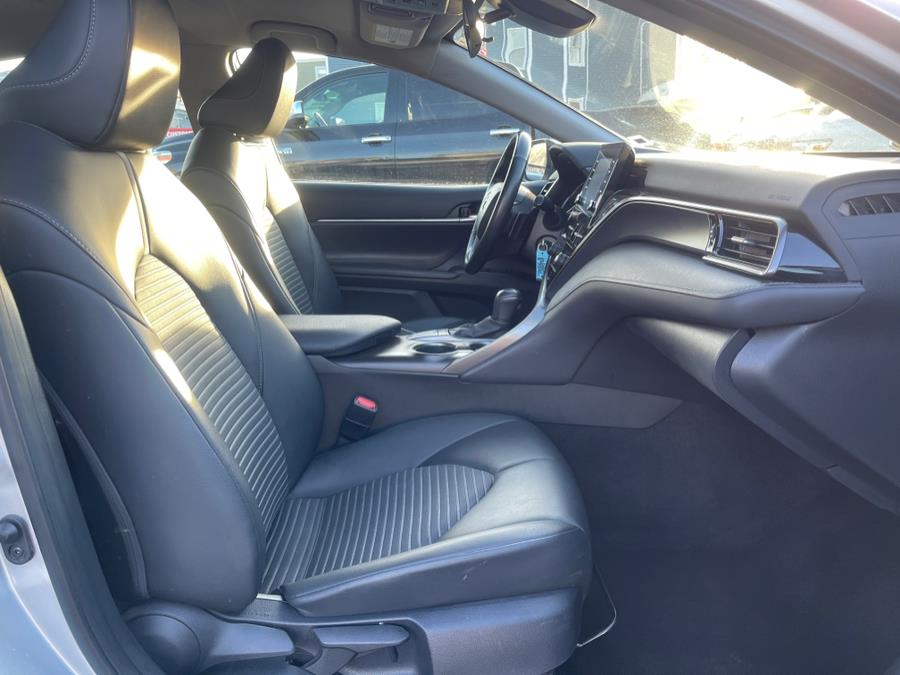 2023 Toyota Camry SE Auto (Natl) photo