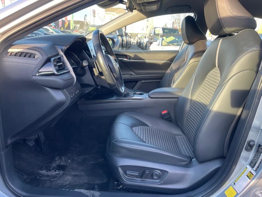 2023 Toyota Camry SE Auto (Natl) photo