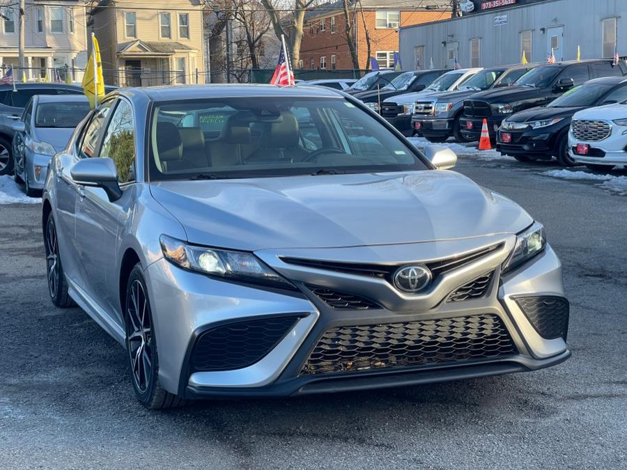 2023 Toyota Camry SE Auto (Natl) photo