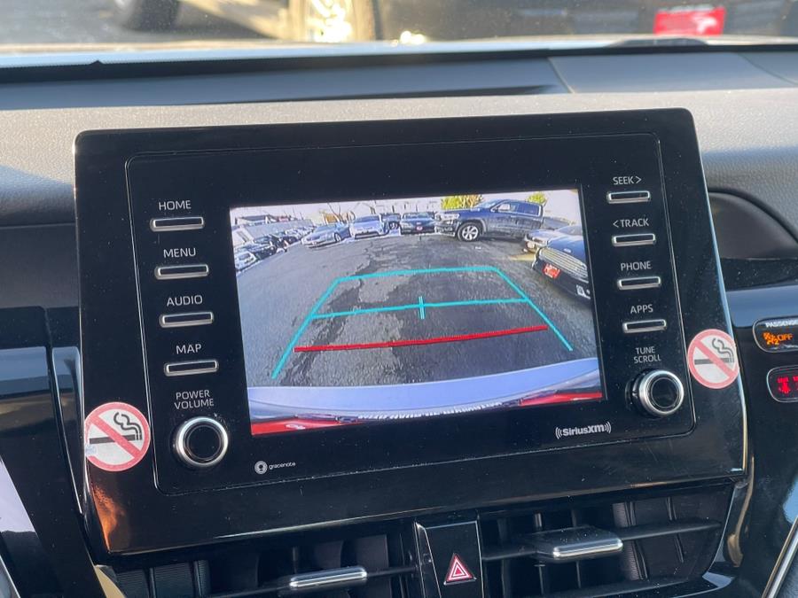 2023 Toyota Camry SE Auto (Natl) photo