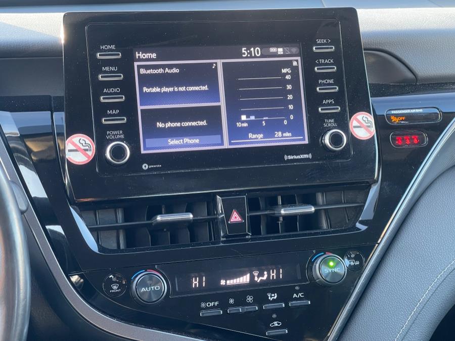 2023 Toyota Camry SE Auto (Natl) photo