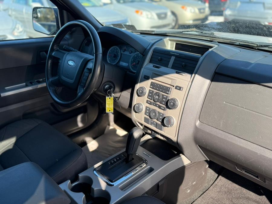 2011 Ford Escape XLT photo