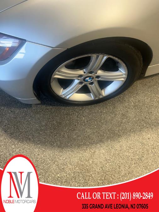 2006 BMW 3-Series 325xi photo
