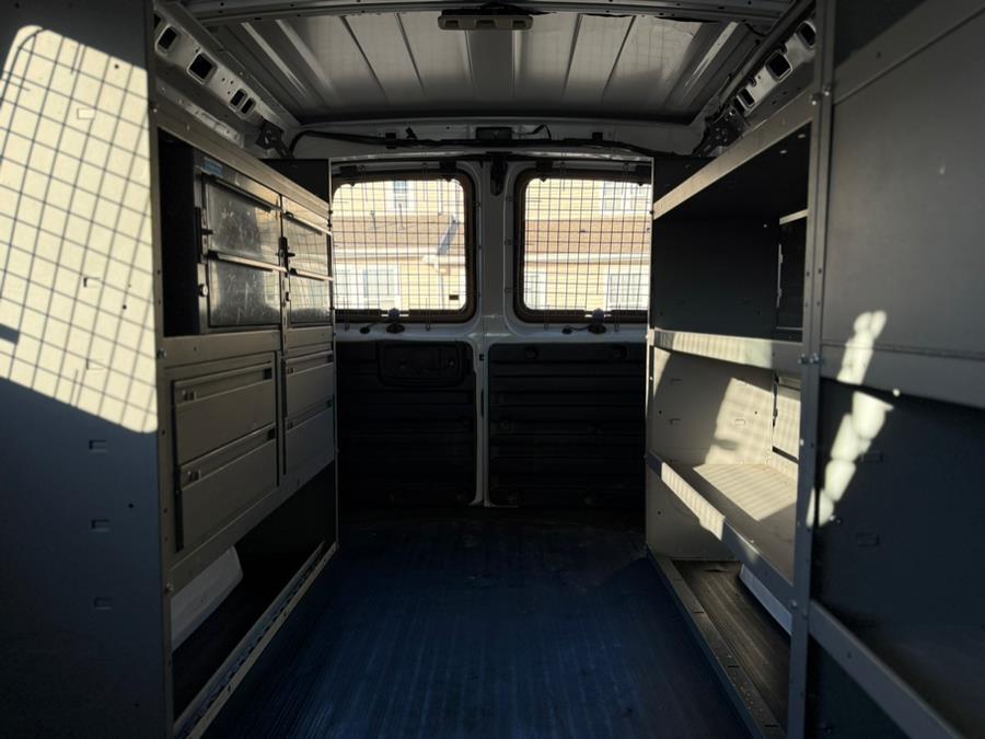 2021 Chevrolet Express Cargo Van RWD 2500 135