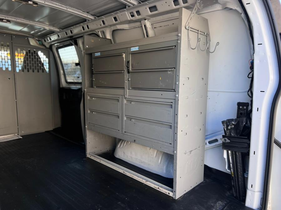2021 Chevrolet Express Cargo Van RWD 2500 135