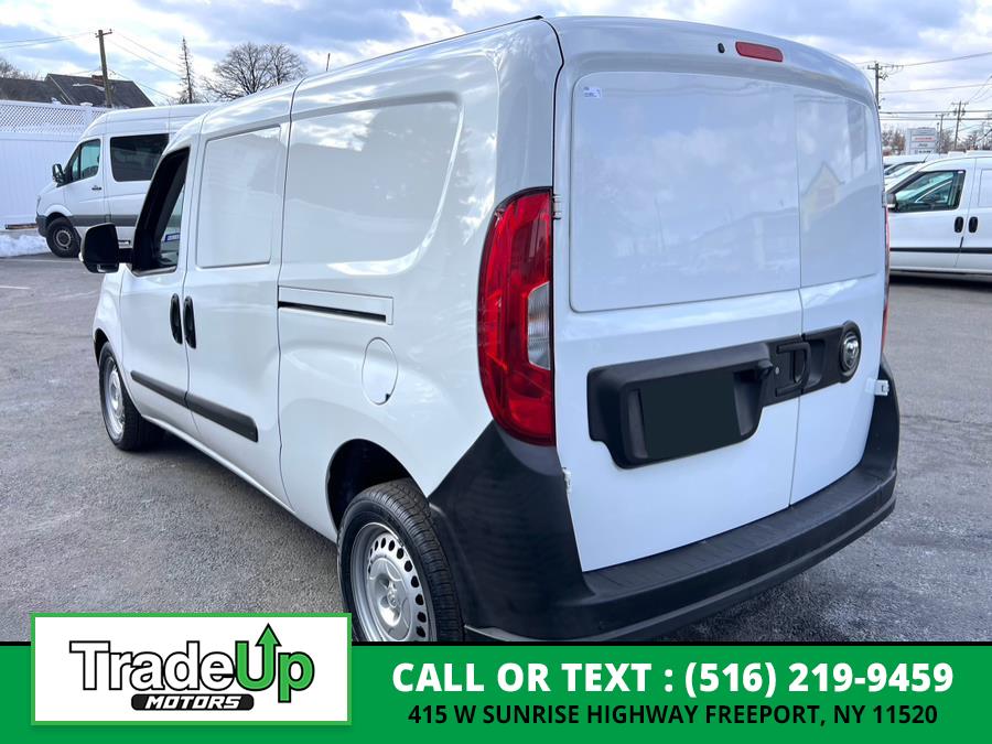 2018 RAM ProMaster City Cargo Van Tradesman Van photo