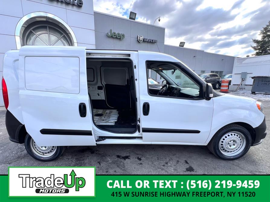 2018 RAM ProMaster City Cargo Van Tradesman Van photo