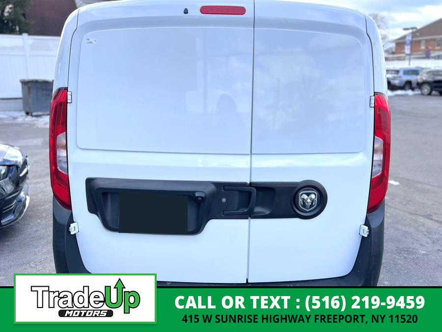 2018 RAM ProMaster City Cargo Van Tradesman Van photo
