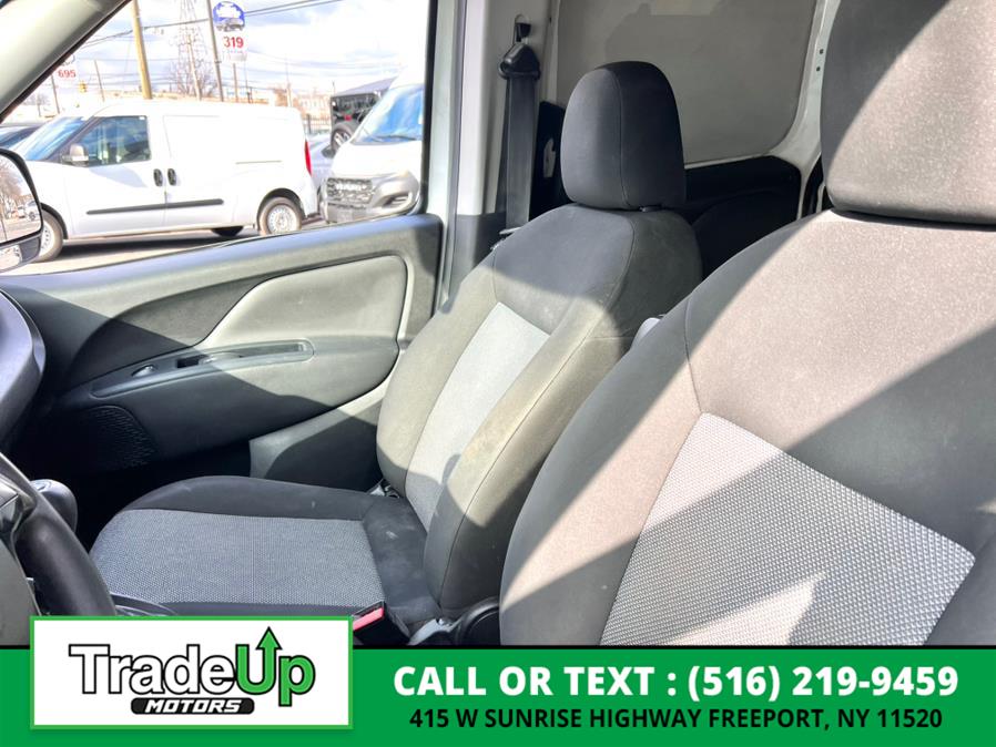 2018 RAM ProMaster City Cargo Van Tradesman Van photo