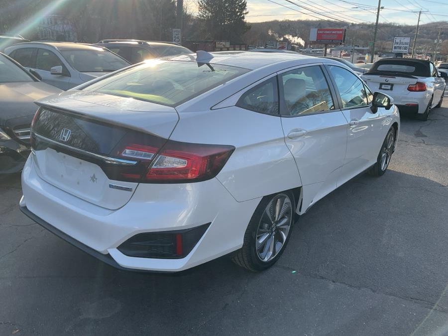 2018 Honda Clarity Plug-In Hybrid Sedan photo