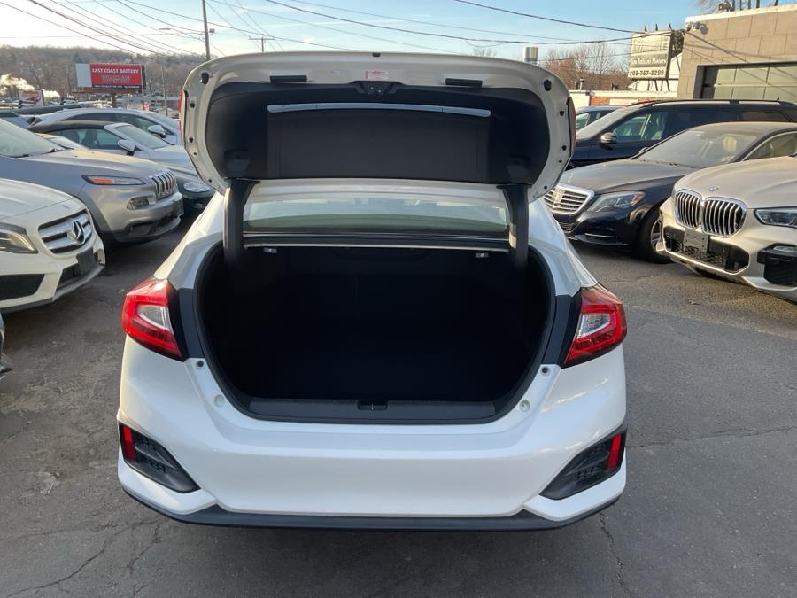 2018 Honda Clarity Plug-In Hybrid Sedan photo