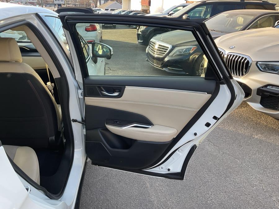 2018 Honda Clarity Plug-In Hybrid Sedan photo