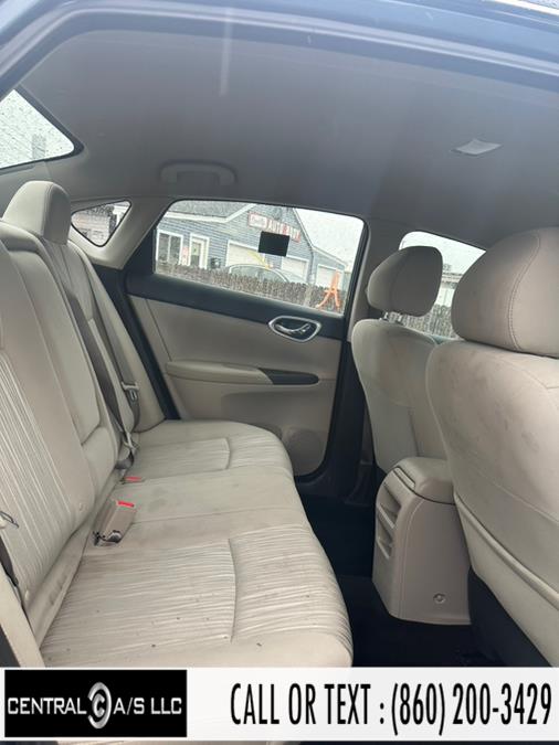 2017 Nissan Sentra S CVT photo