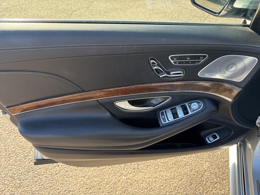 2015 Mercedes-Benz S-Class S550 4MATIC photo