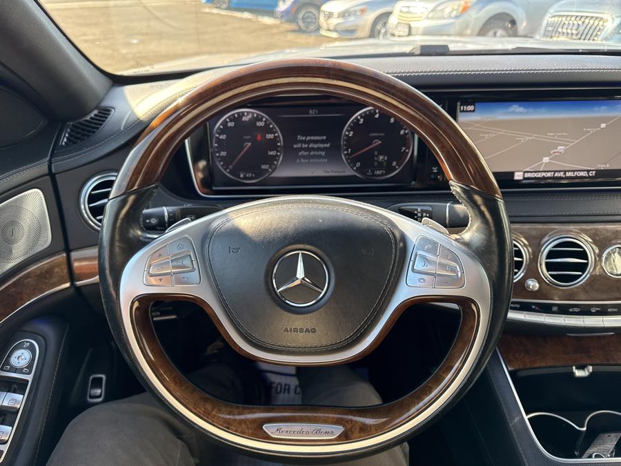 2015 Mercedes-Benz S-Class S550 4MATIC photo