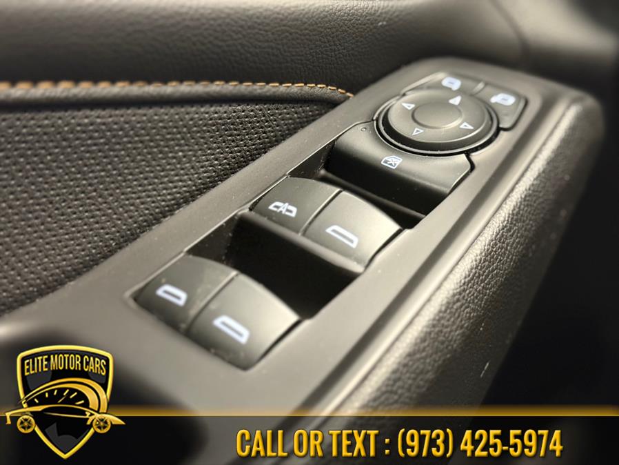 2019 Chevrolet Traverse AWD 4dr Premier w/1LZ photo