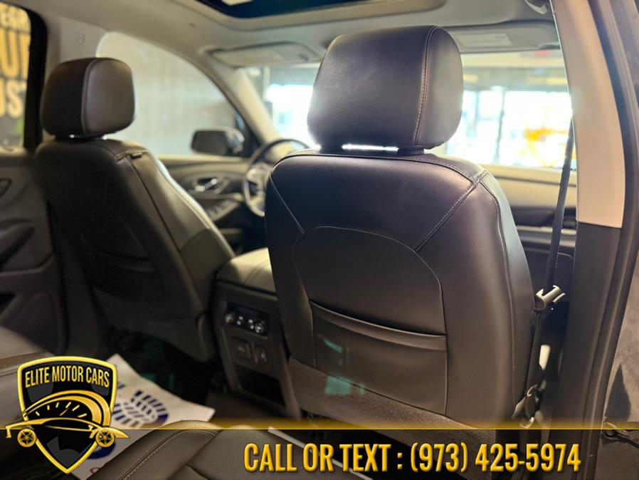 2019 Chevrolet Traverse AWD 4dr Premier w/1LZ photo