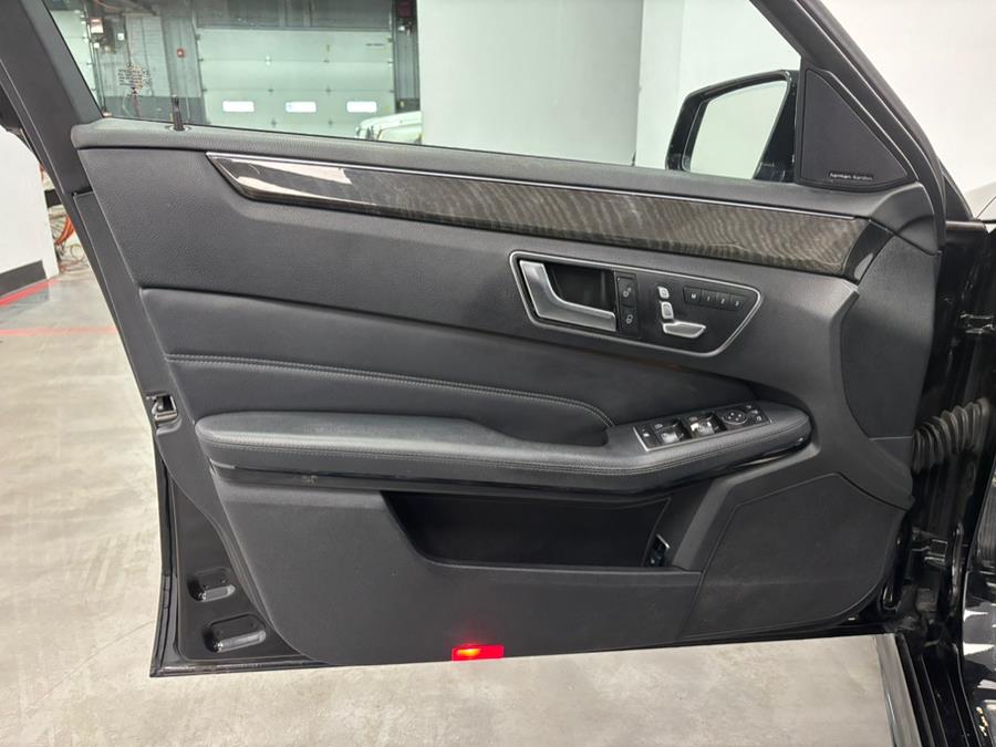 2016 Mercedes-Benz E-Class 4dr Sdn E 350 Sport 4MATIC photo