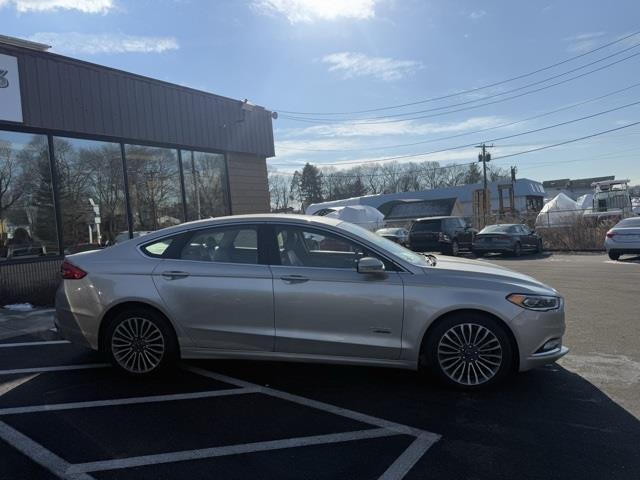 2017 Ford Fusion Energi SE Luxury photo