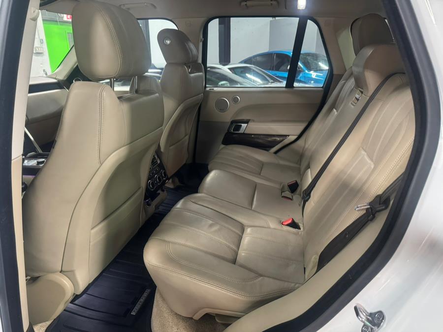 2016 Land Rover Range Rover 4WD 4dr Diesel HSE photo