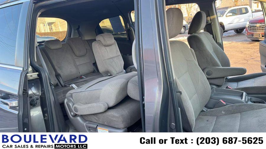 2015 Honda Odyssey EX Minivan 4D photo
