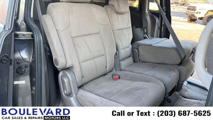 2015 Honda Odyssey EX Minivan 4D photo