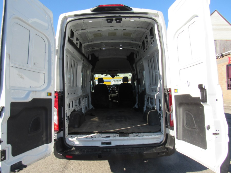 2020 Ford Transit Cargo Van T-250 photo