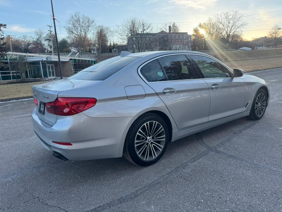 2017 BMW 5-Series 540i xDrive Sedan photo