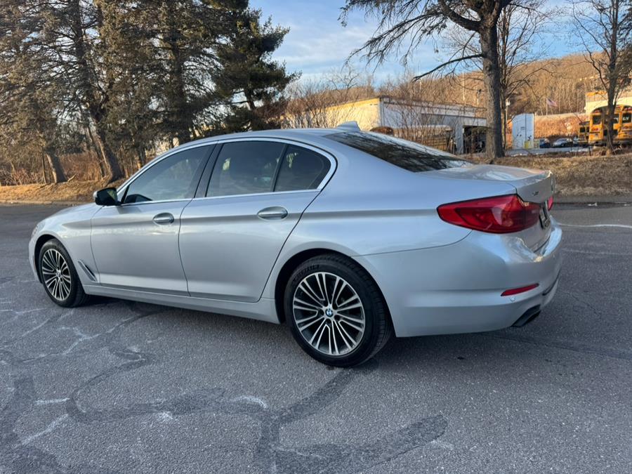 2017 BMW 5-Series 540i xDrive Sedan photo