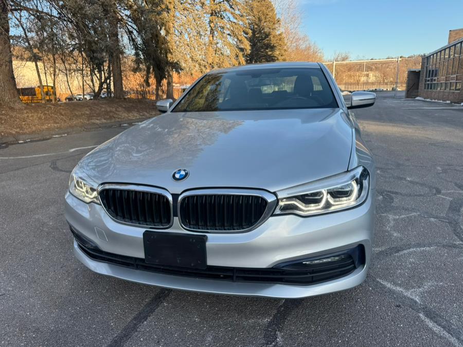 2017 BMW 5-Series 540i xDrive Sedan photo