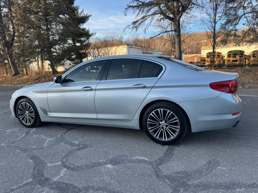 2017 BMW 5-Series 540i xDrive Sedan photo