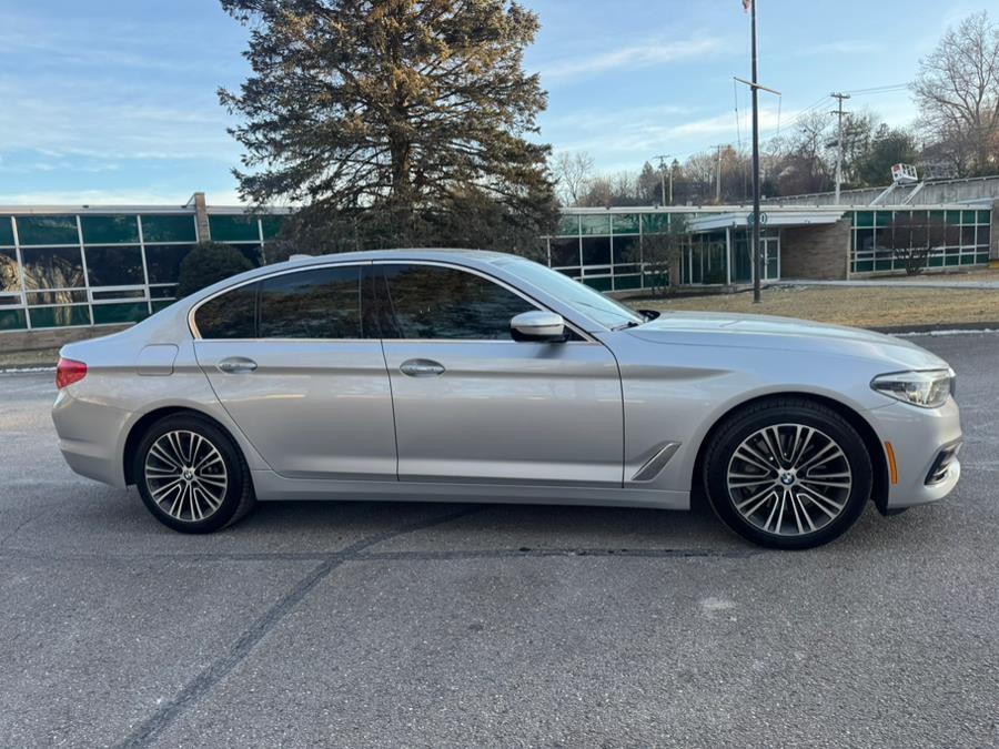 2017 BMW 5-Series 540i xDrive Sedan photo