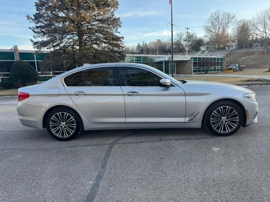 2017 BMW 5-Series 540i xDrive Sedan photo