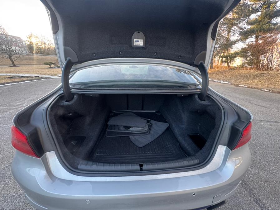2017 BMW 5-Series 540i xDrive Sedan photo