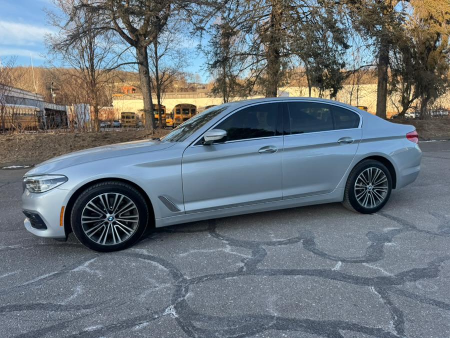 2017 BMW 5-Series 540i xDrive Sedan photo