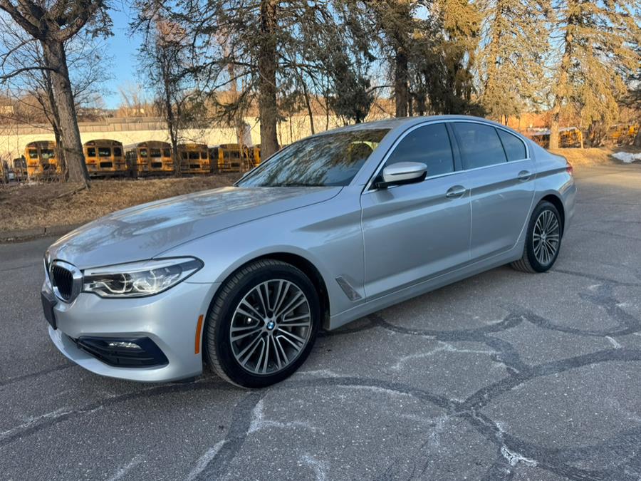 2017 BMW 5-Series 540i xDrive Sedan photo