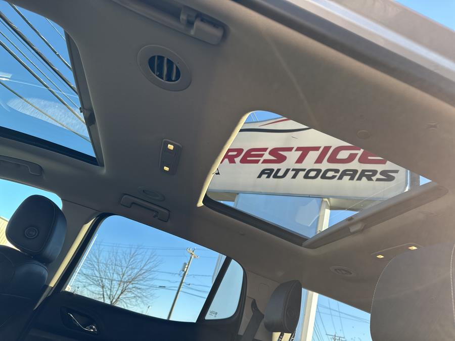 2019 GMC Acadia Denali photo