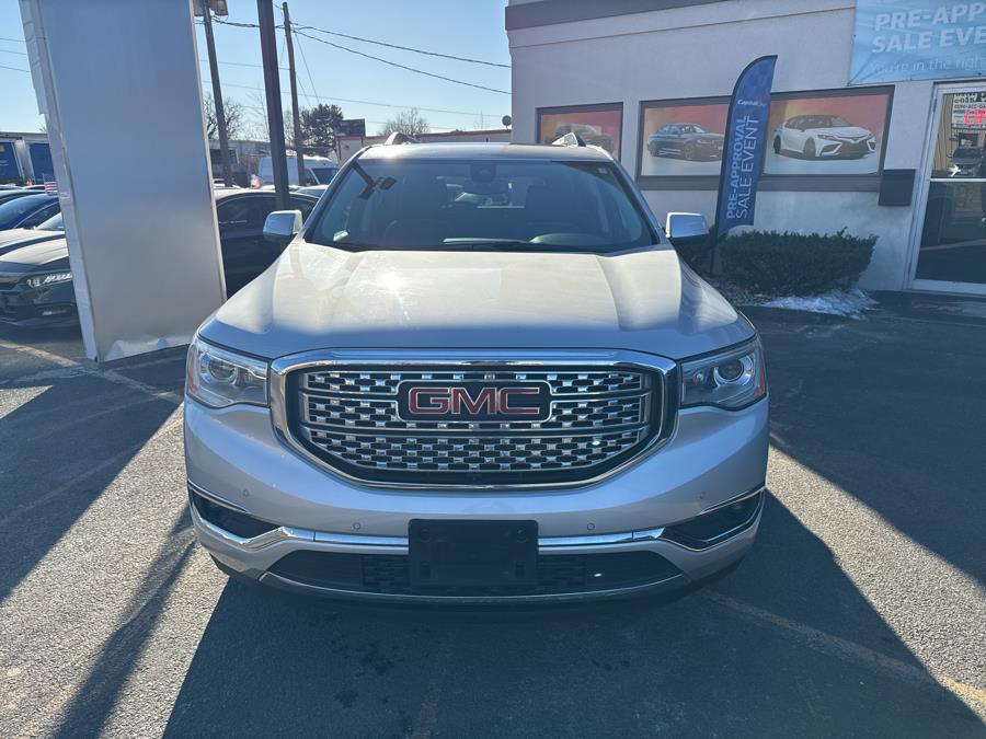 2019 GMC Acadia Denali photo