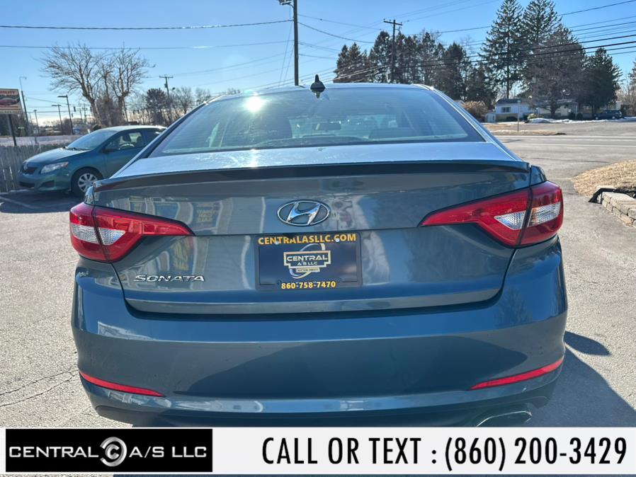 2015 Hyundai Sonata SE photo