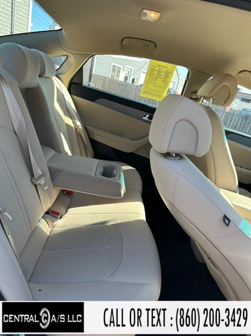 2015 Hyundai Sonata SE photo