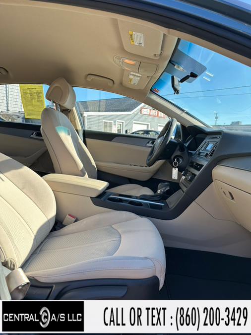 2015 Hyundai Sonata SE photo